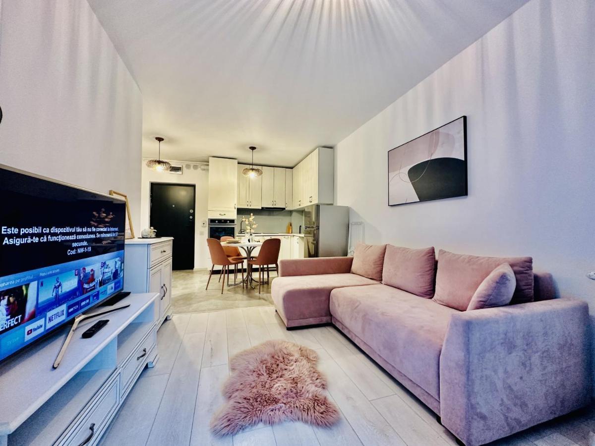 Palfi Apartment With Garden & Parking 클루지나포카 외부 사진